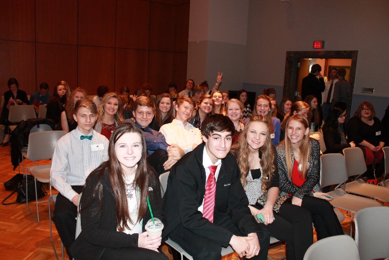 WCUSD1 Waltonville High School FBLA Students Place at Area Conference